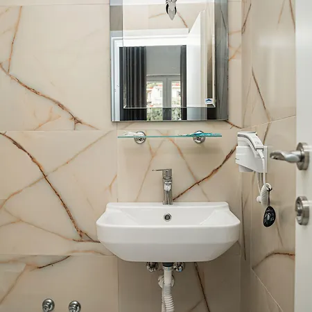 Sunset Gl Отель